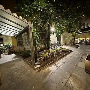 Porta Venezia - San Babila Apartamento Milán